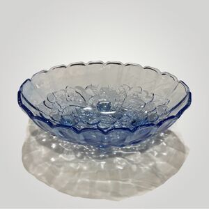 Vintage Indiana Glass Light Blue Oval Scalloped Trim Footed Bowl Fruit Harvest